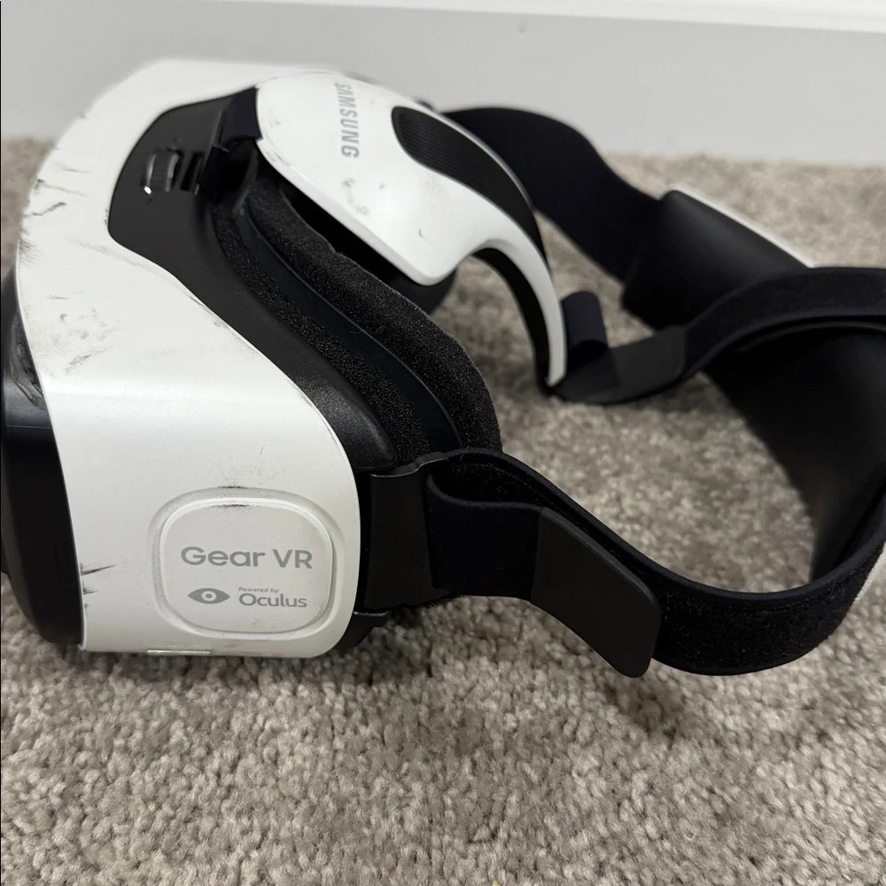 Samsung Gear VR Oculus Gaming Headset